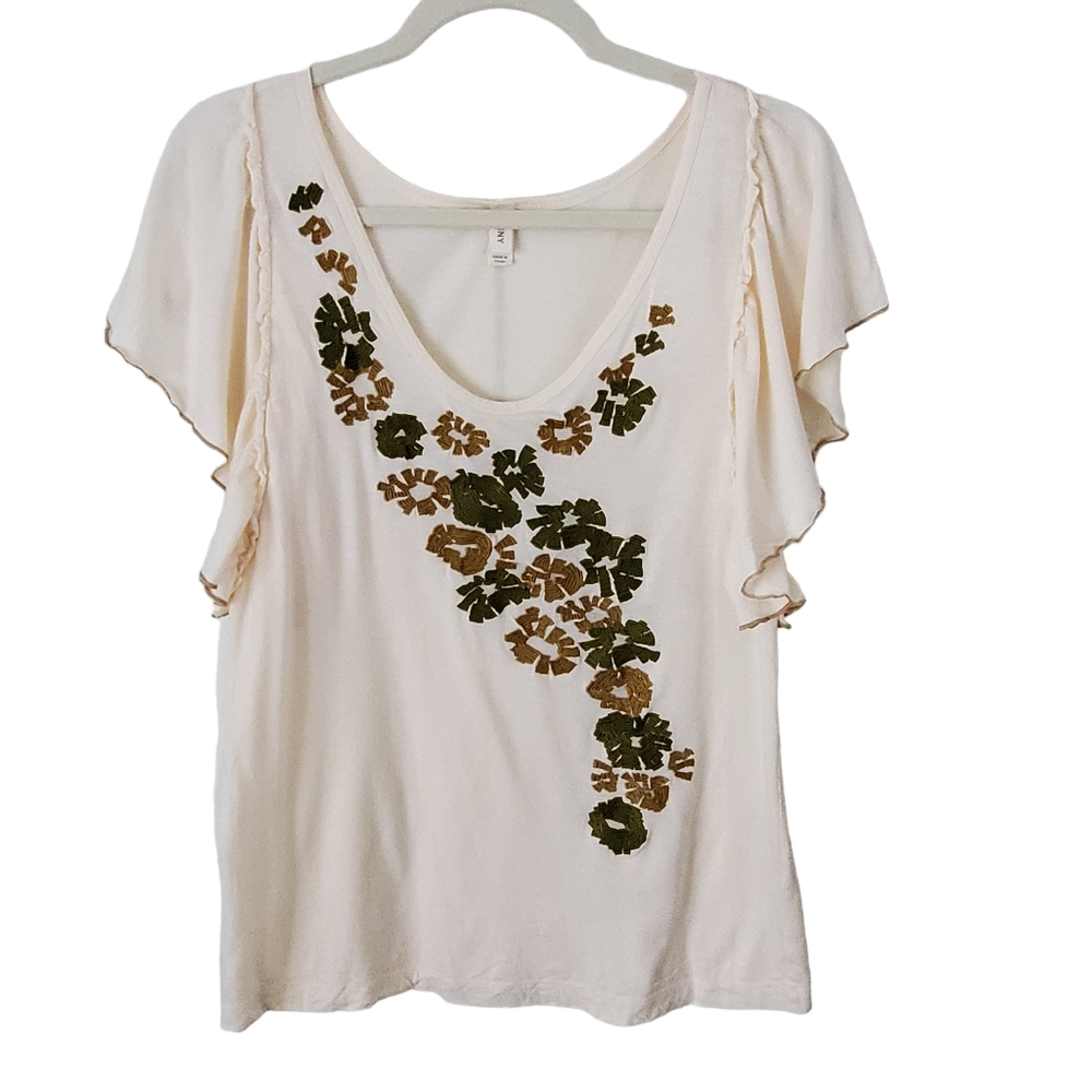 Anthropologie TINY Floral Embroidered Ruffle Sleeve V-neck Tee